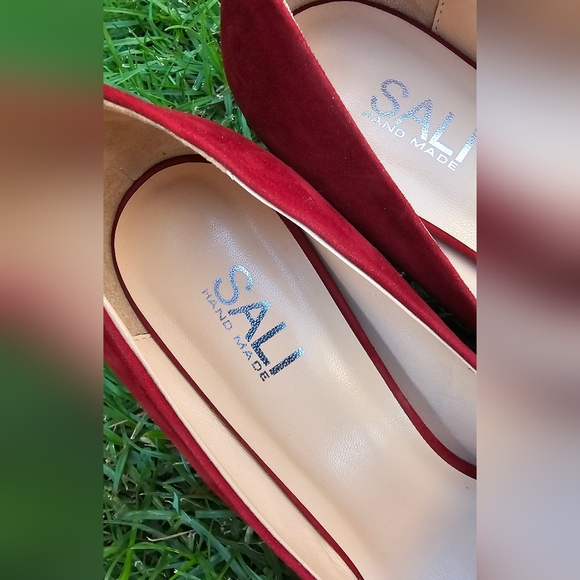 Sali Handmade Red Leather Heels, Size 40 - Picture 2 of 5